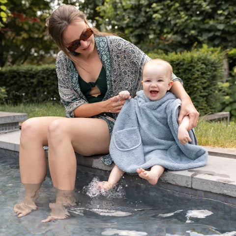 Poncho Bagno in Spugna Morbida con Cappuccio e Tasche BEMINI