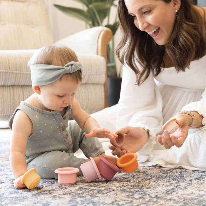 Bicchierini Impilabili Silicone - Tiny Twinkle | Gioco Educativo Neonato BPA Free
